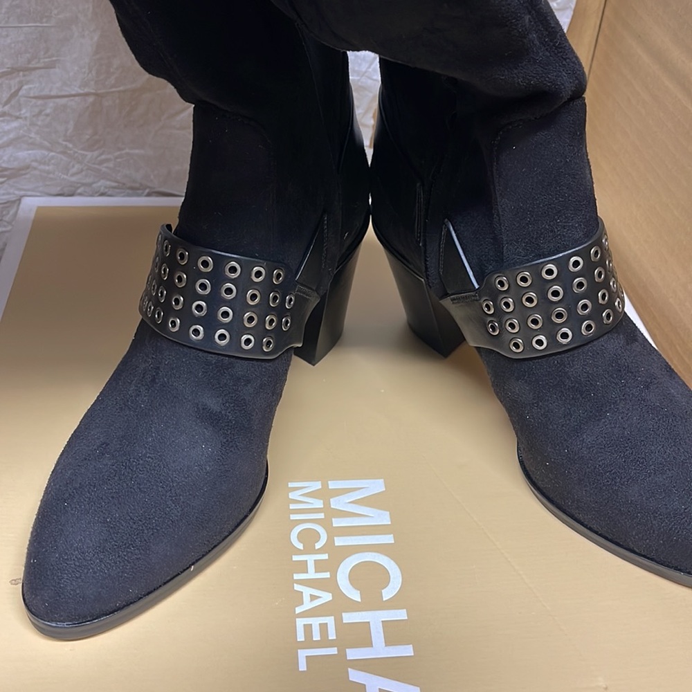 BNIB Michael Kors Boot Nadine Black Stretch suede 3”heeled size - Picture 9 of 11
